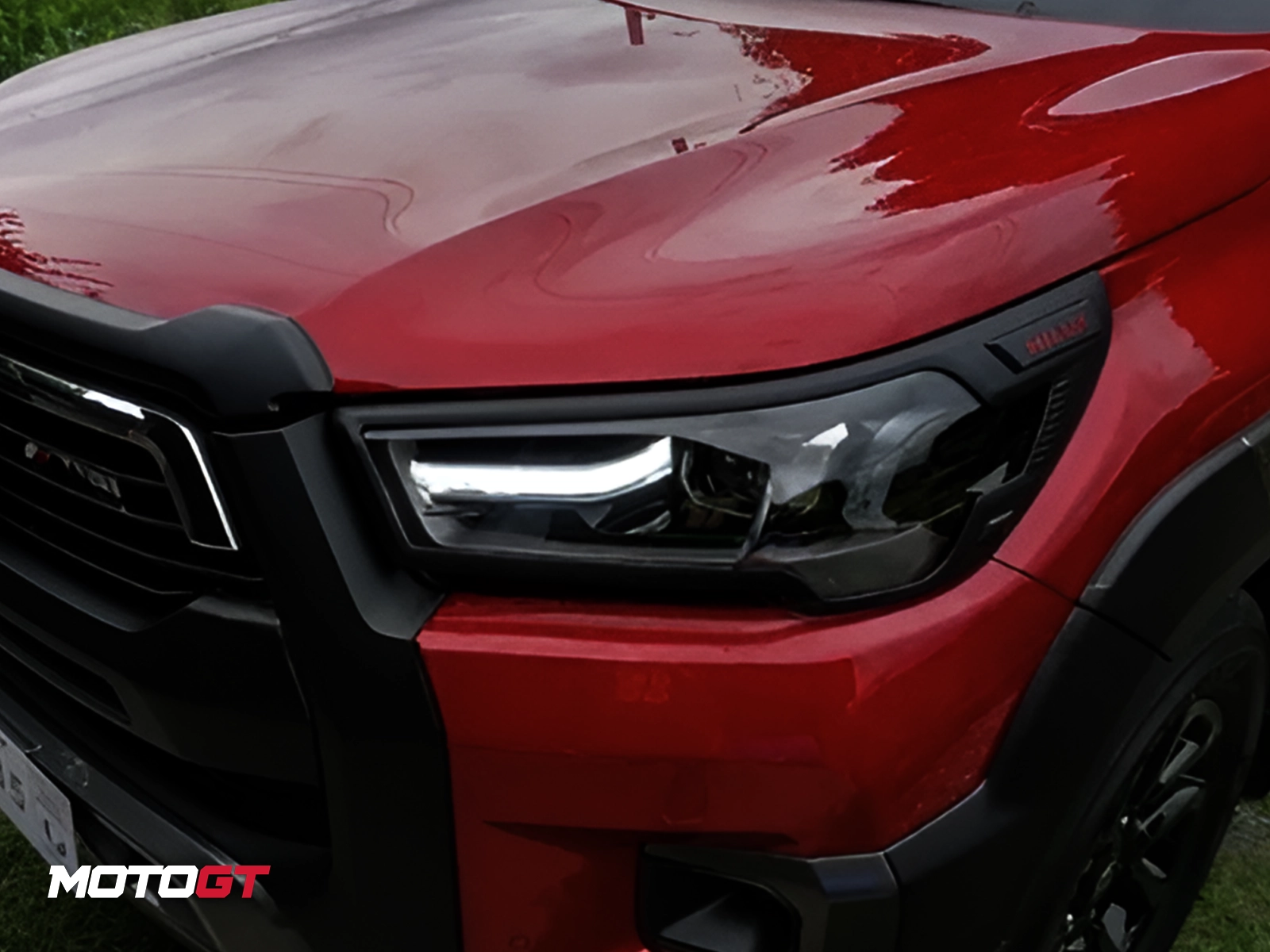 HILUX HEADLIGHT COVER TRIM