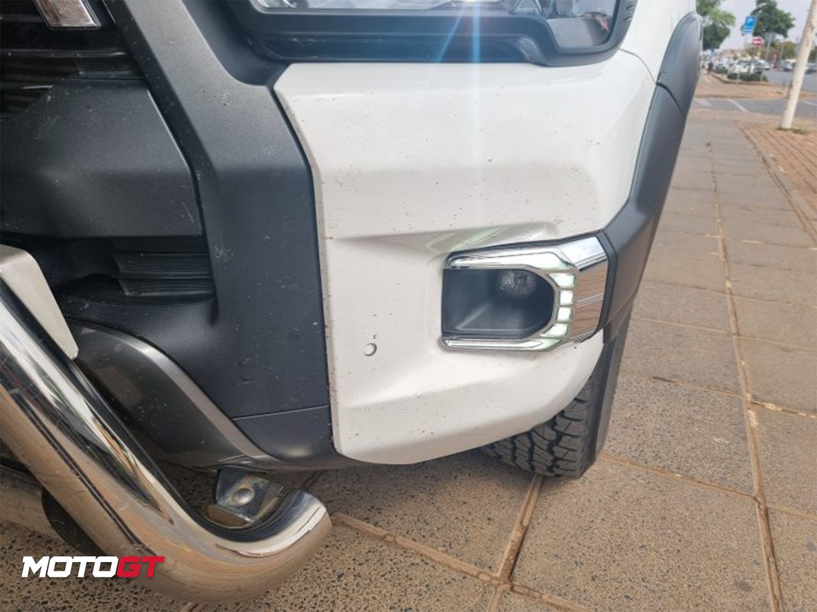 HILUX LED FOG LIGHTS