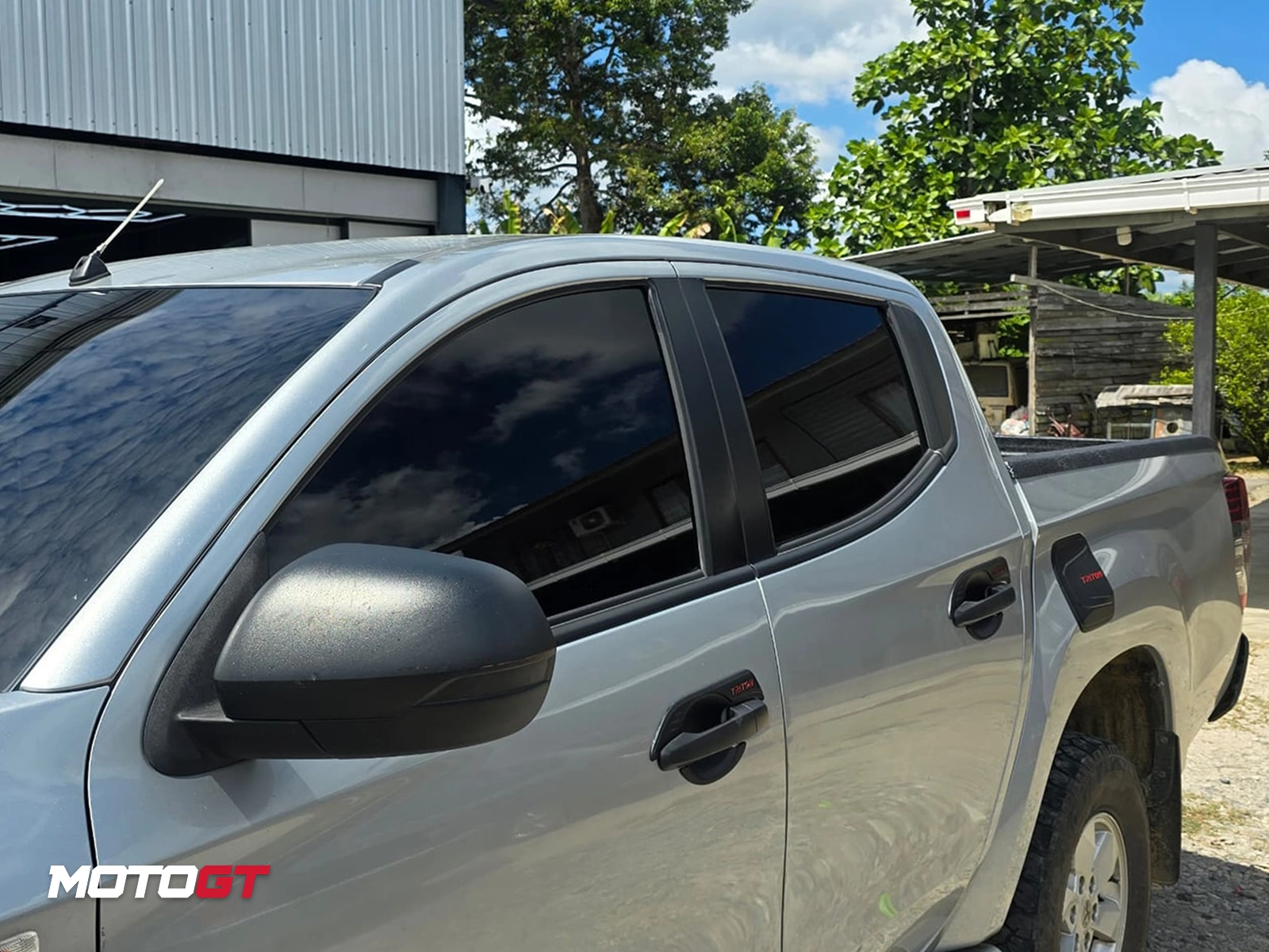 غطاء مقبض باب بتصميم رياضي L200 — 4