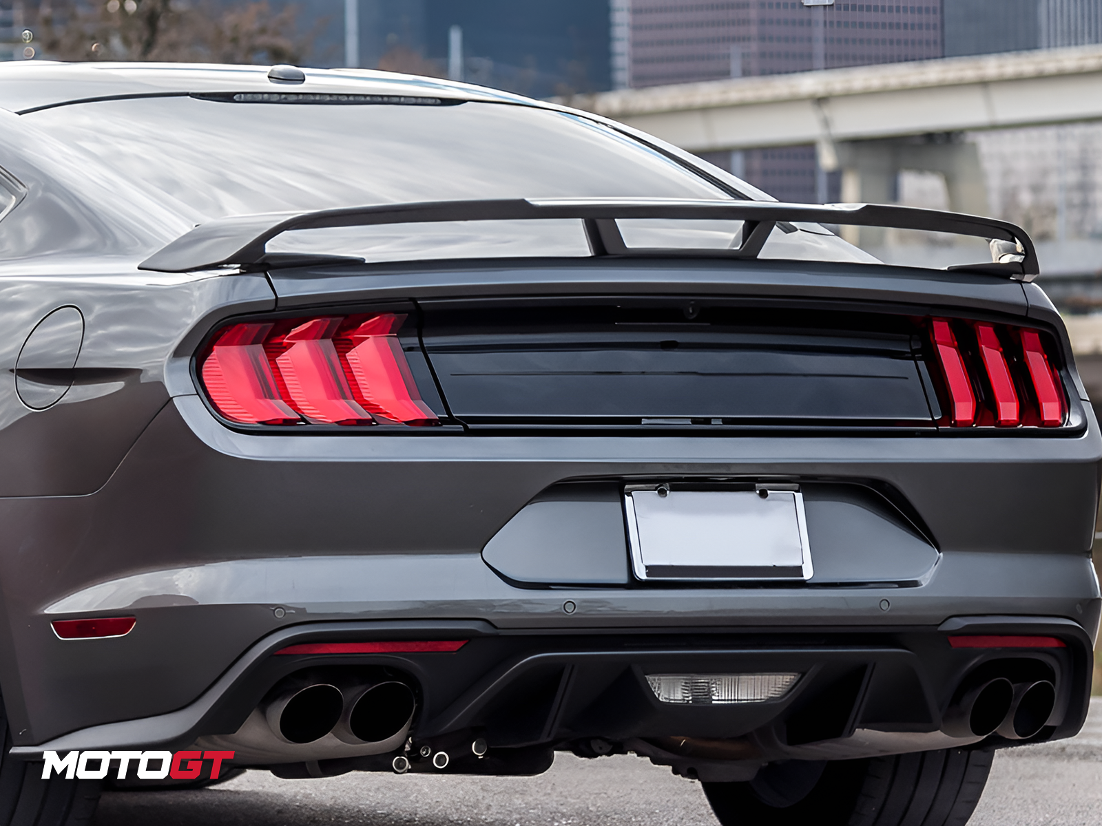 MUSTANG GT SPOILER
