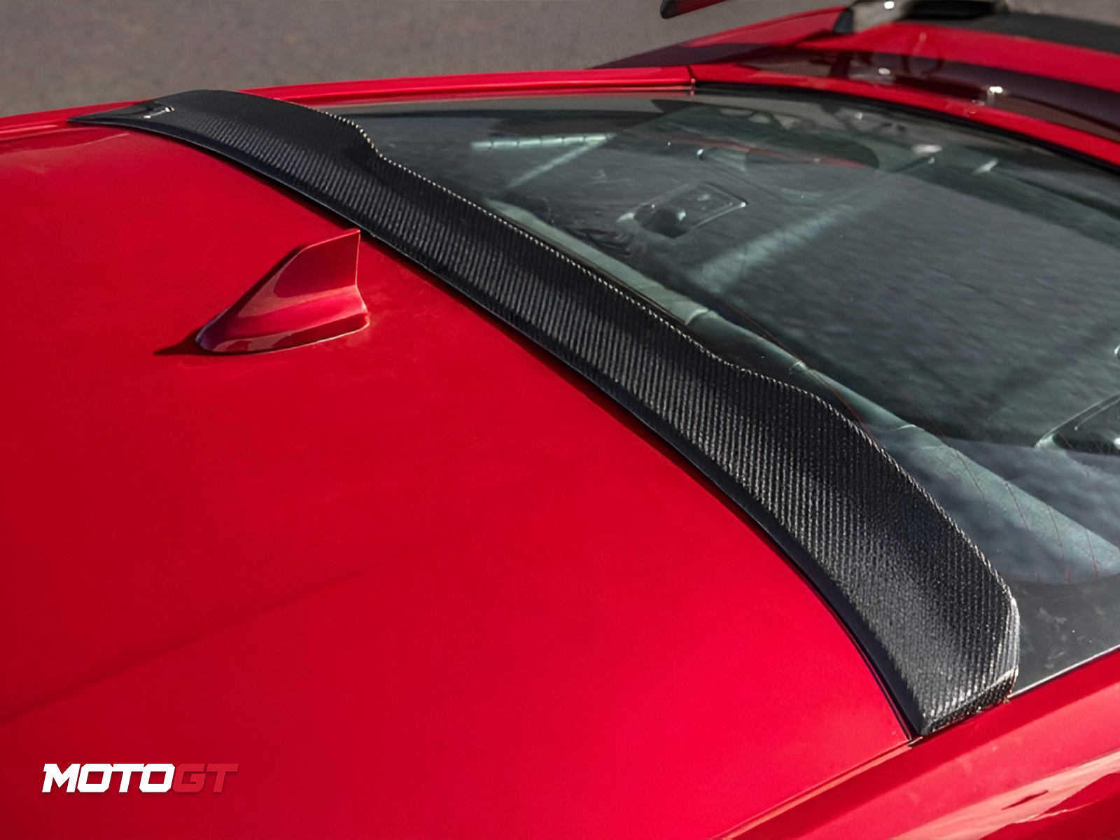 MUSTANG REAR ROOF SPOILER