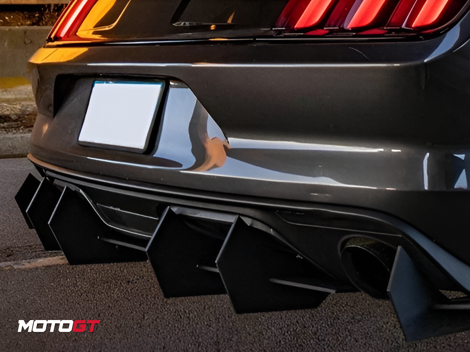 غطاء موزع الهواء الخلفي لسيارة موستانج — 3