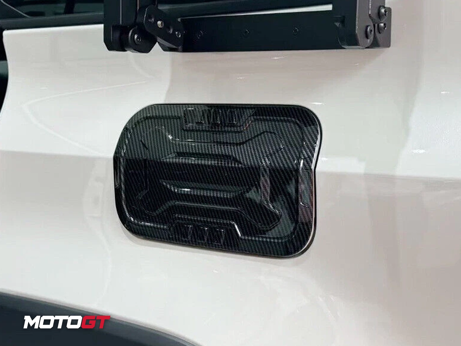 PRADO CARBON FIBER LOOK FUEL TANK COVER