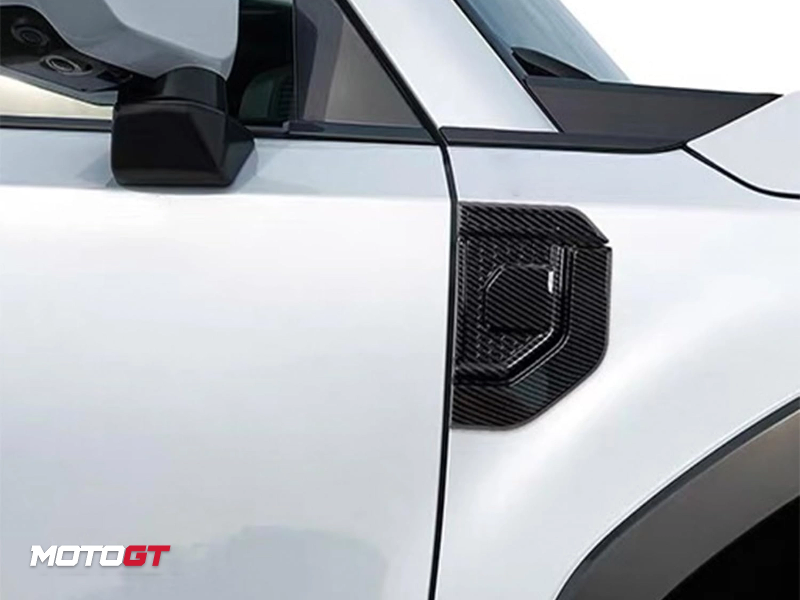 PRADO CARBON FIBER LOOK SIDE VENTS